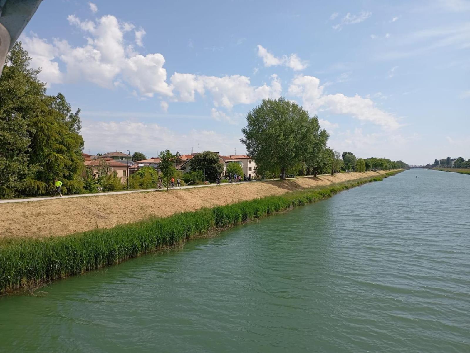 Vicino Al Prato Della Valle Intero Appartamento Parcheggio Facile Di Fronte Padua Buitenkant foto