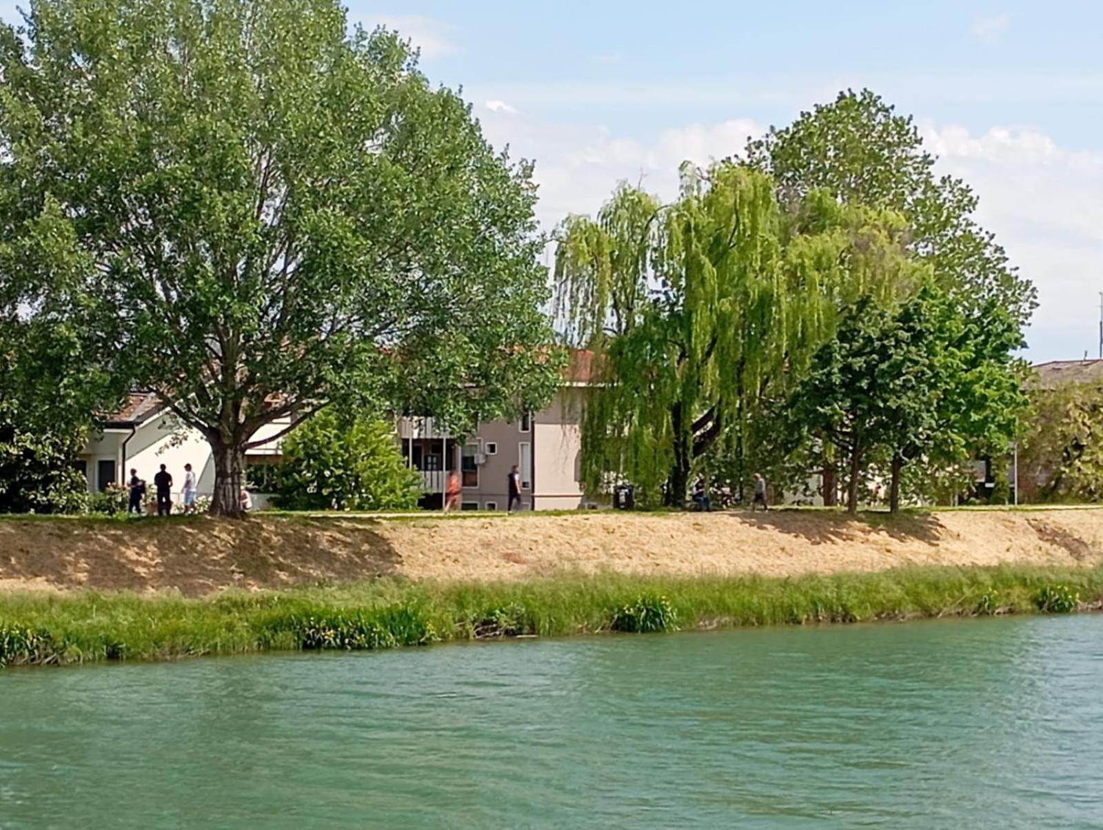 Vicino Al Prato Della Valle Intero Appartamento Parcheggio Facile Di Fronte Padua Buitenkant foto